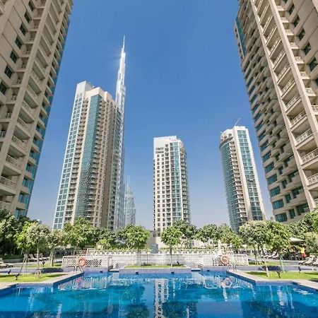 Luxury Burj Khalifa View - Mins Walking Dubai Mall Apartment Bagian luar foto